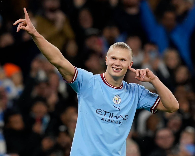 瓜迪奧拉談曼城戰(zhàn)術(shù)：以進(jìn)球?yàn)閷?dǎo)向，依球員特點(diǎn)調(diào)整