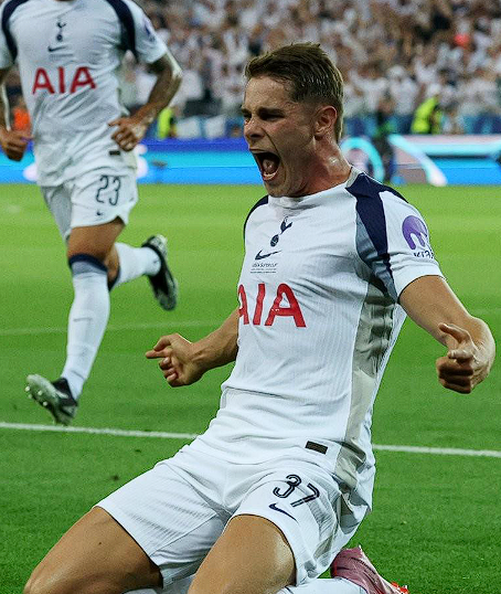 英超熱刺VS水晶宮：范德芬染紅，熱刺紅牌數(shù)居聯(lián)賽前列